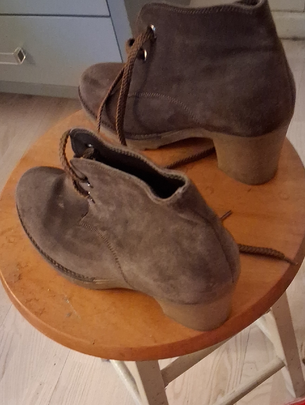 Women's Brown Suede Lace-Up Heeled Ankle Boots